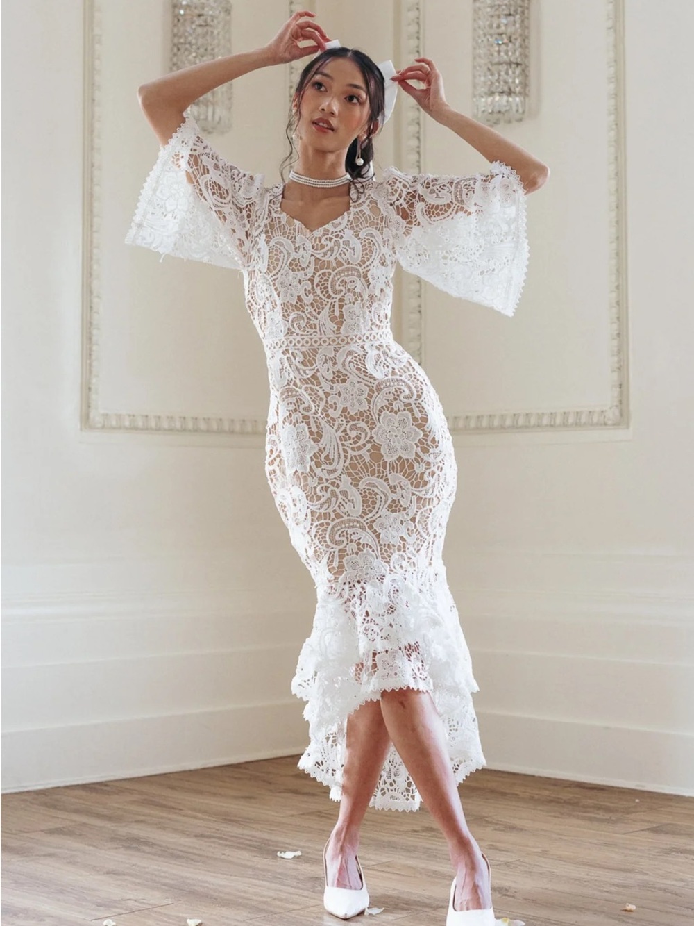 Ivy City White Lace & Cream Mermaid Midi Dress with Bell Sleeves NWT Sz 8